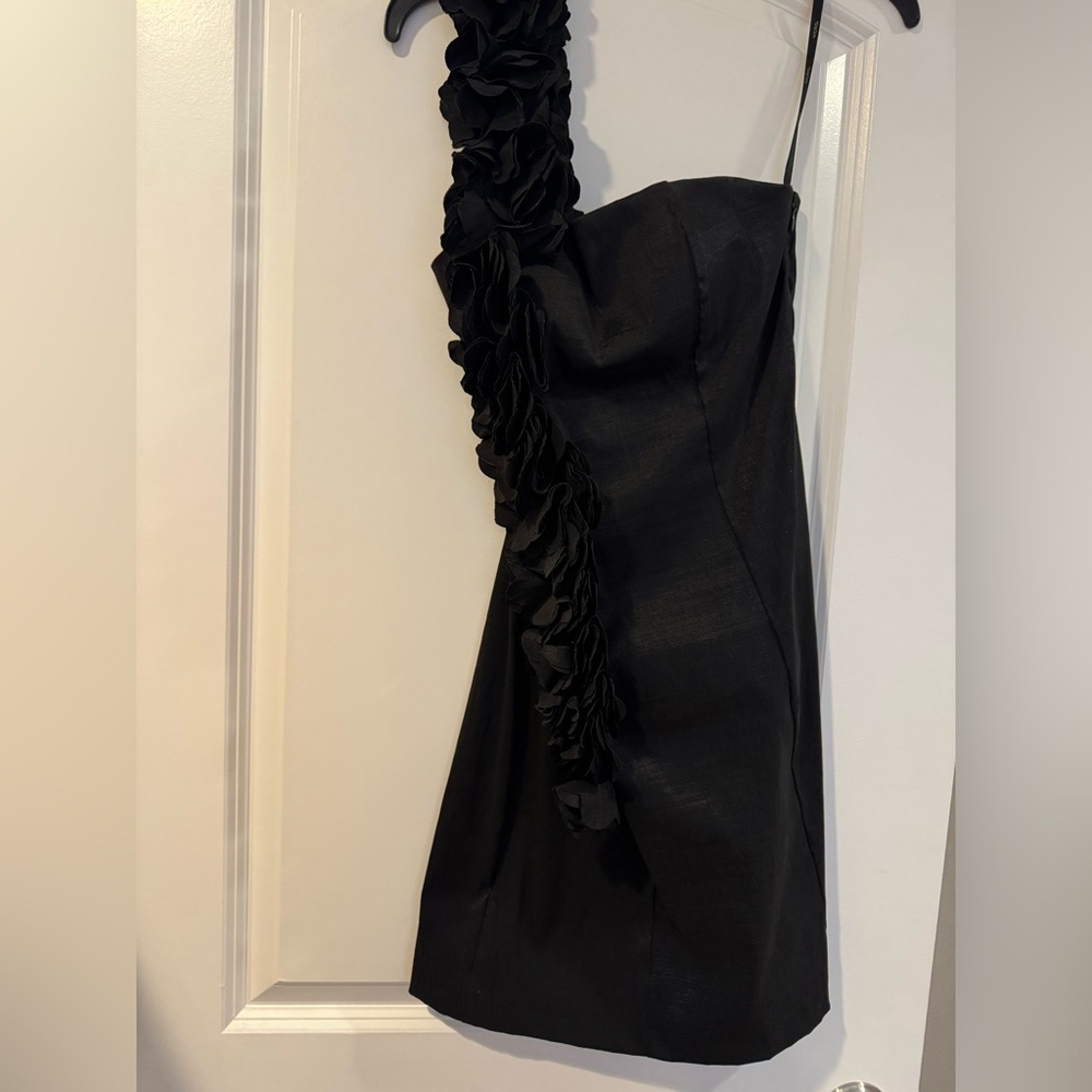 One Shoulder LBD Dress Flower Detail XS/S Black